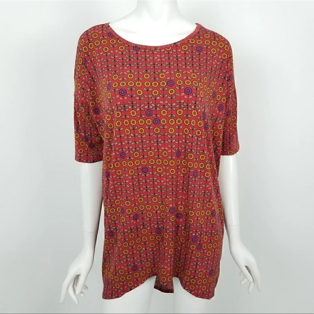 NWT Lularoe Womens Size XS Red Floral Print Irma Tunic Top Hi Low Short Sleeve